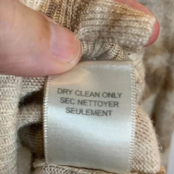 EUC REBECCA TAYLOR BEIGE LEOPARD PRINT SWEATER SIZE MEDIUM - Picture 5 of 8